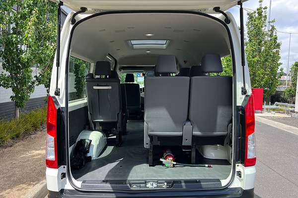 2019 Toyota Hiace Commuter GDH322R ELWB High Roof