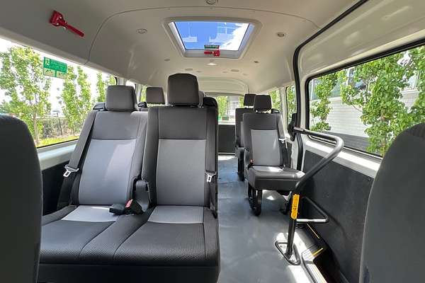 2019 Toyota Hiace Commuter GDH322R ELWB High Roof