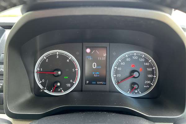 2019 Toyota Hiace Commuter GDH322R ELWB High Roof