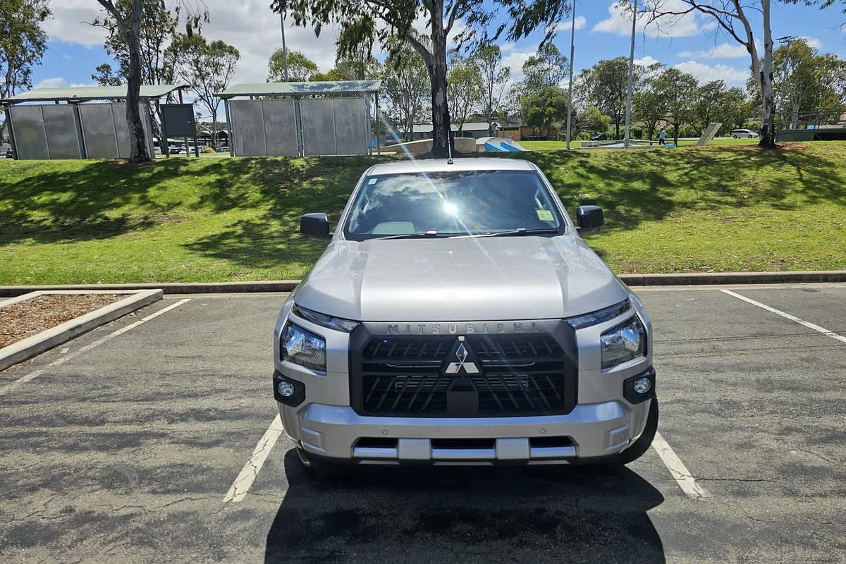 2025 Mitsubishi Triton GLX-R MV 4X4