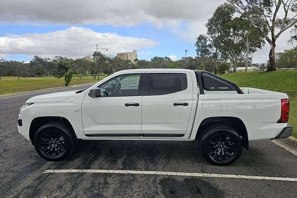 2025 Mitsubishi Triton GLX-R MV 4X4