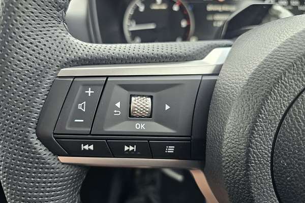 2025 Mitsubishi Triton GLX-R MV 4X4