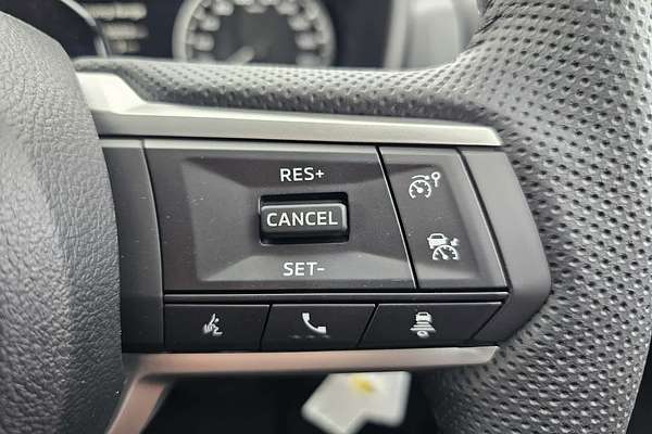 2025 Mitsubishi Triton GLX-R MV 4X4