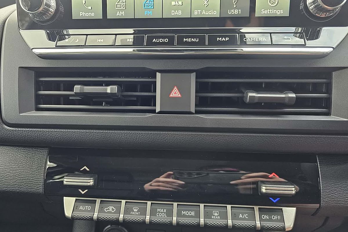 2025 Mitsubishi Triton GLX-R MV 4X4