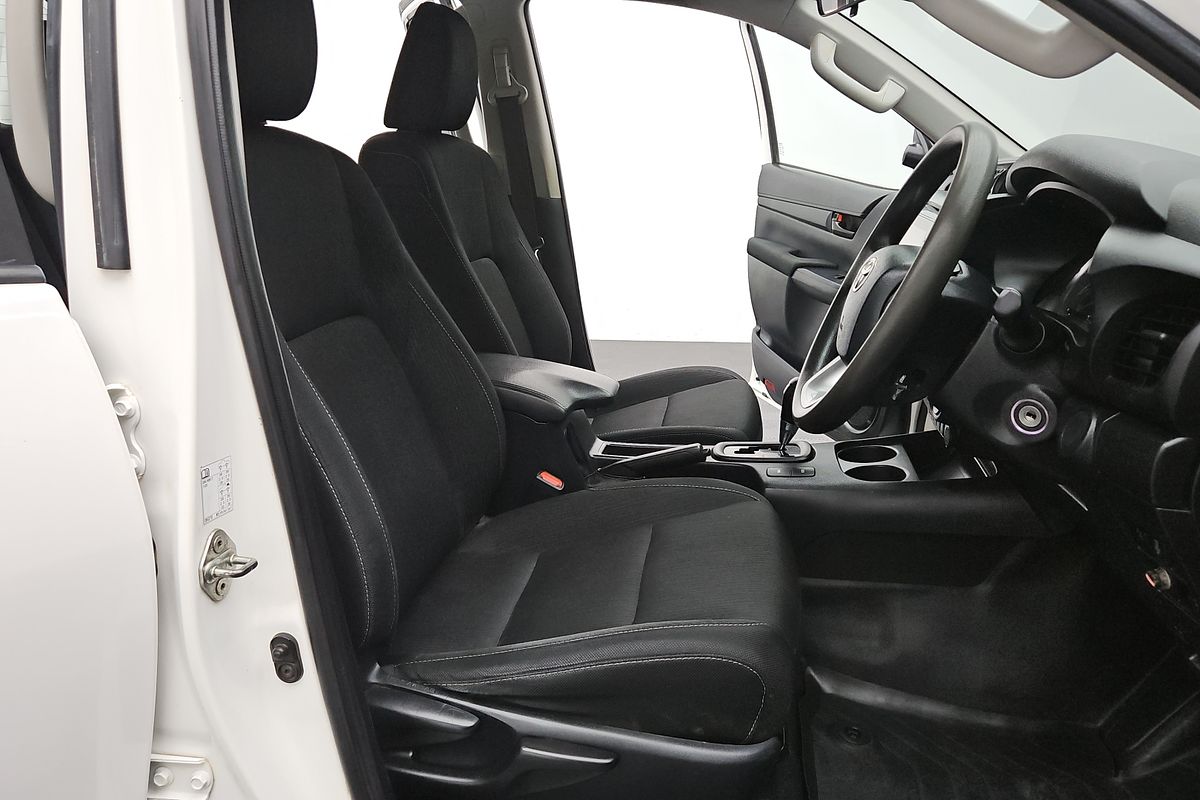 2022 Toyota Hilux SR GUN126R 4X4