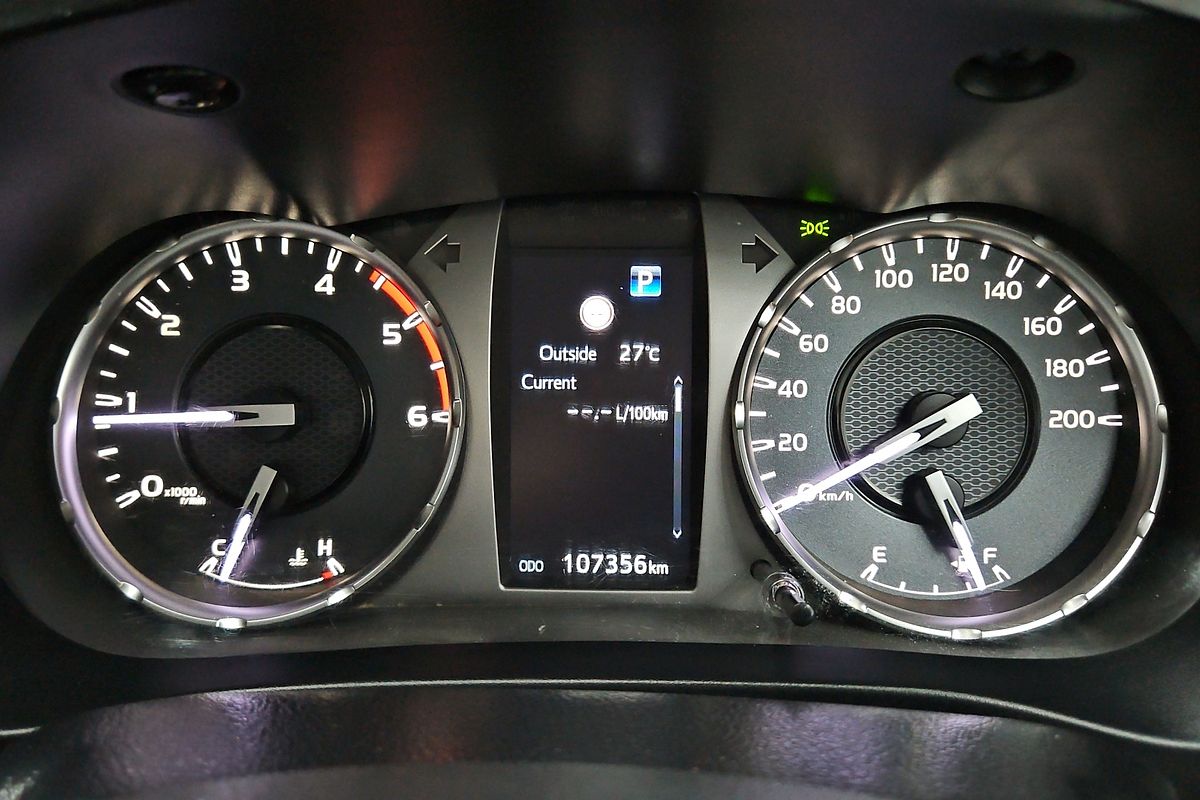 2022 Toyota Hilux SR GUN126R 4X4