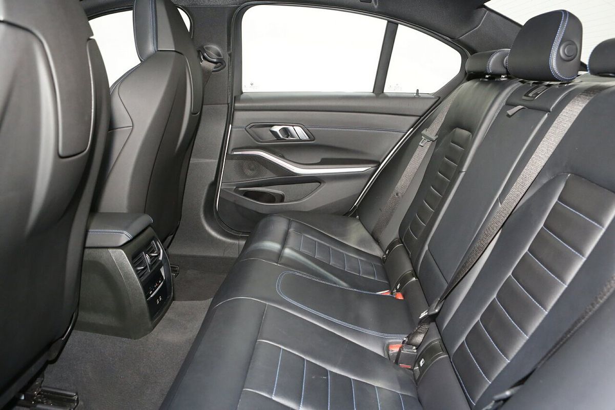 2023 BMW 3 Series 330i M Sport G20 LCI