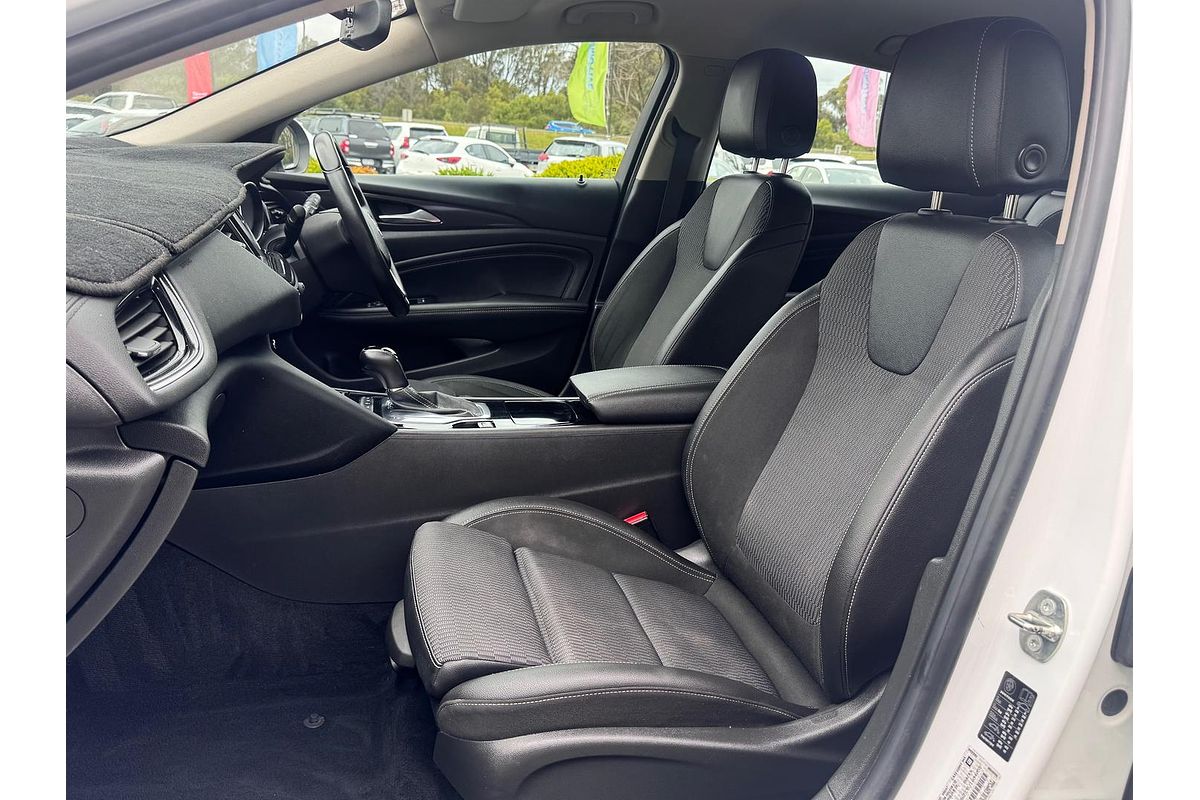 2018 Holden Commodore RS ZB