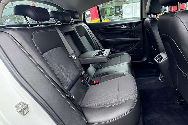 2018 Holden Commodore RS ZB