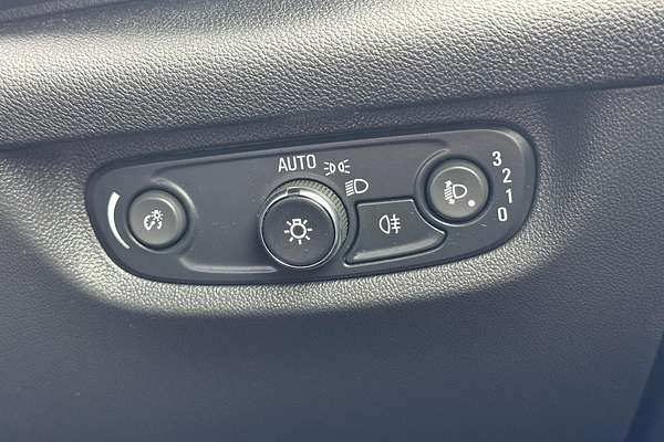 2018 Holden Commodore RS ZB