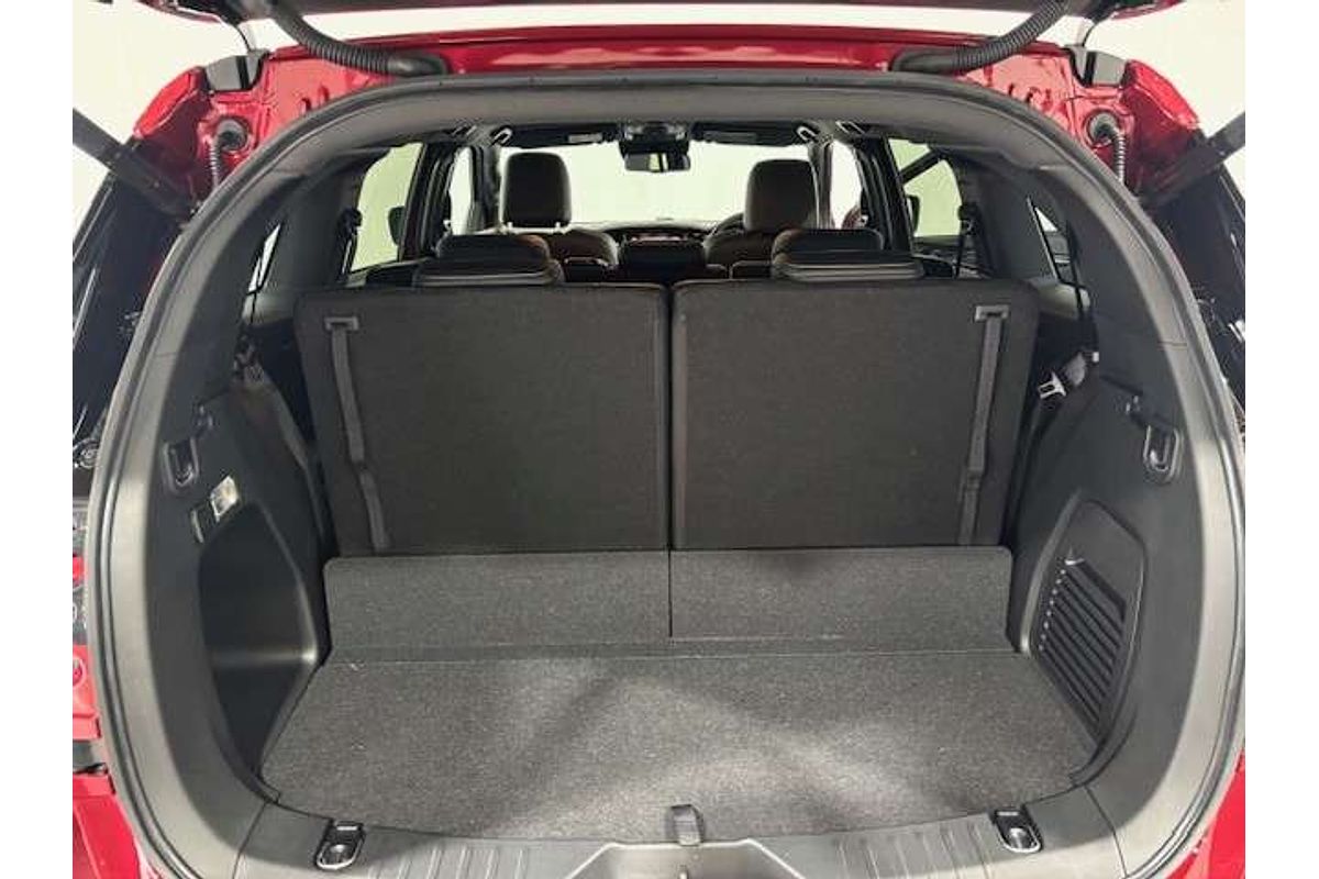 2025 Isuzu MU-X LS-T