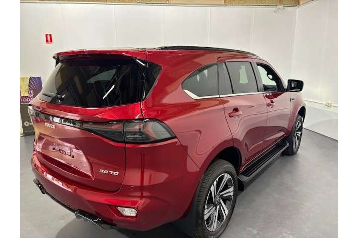 2025 Isuzu MU-X LS-T