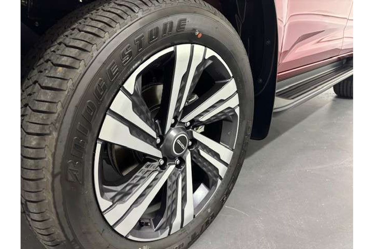 2025 Isuzu MU-X LS-T