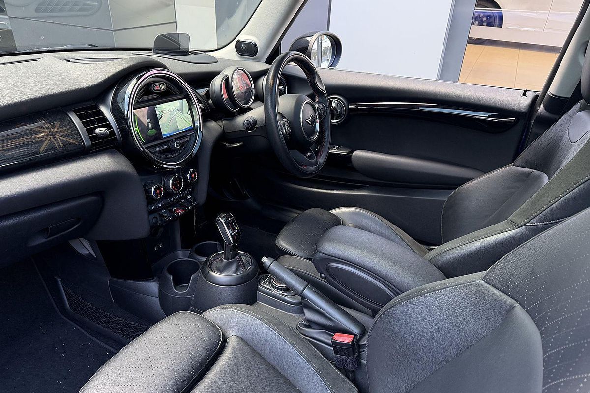 2018 MINI Hatch Cooper S F56 LCI