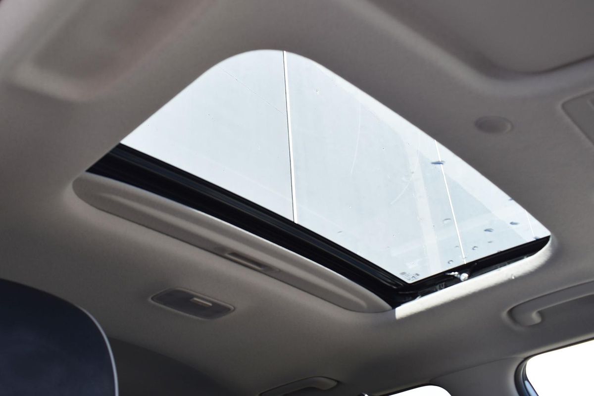 2025 Hyundai Venue Elite QX.V5