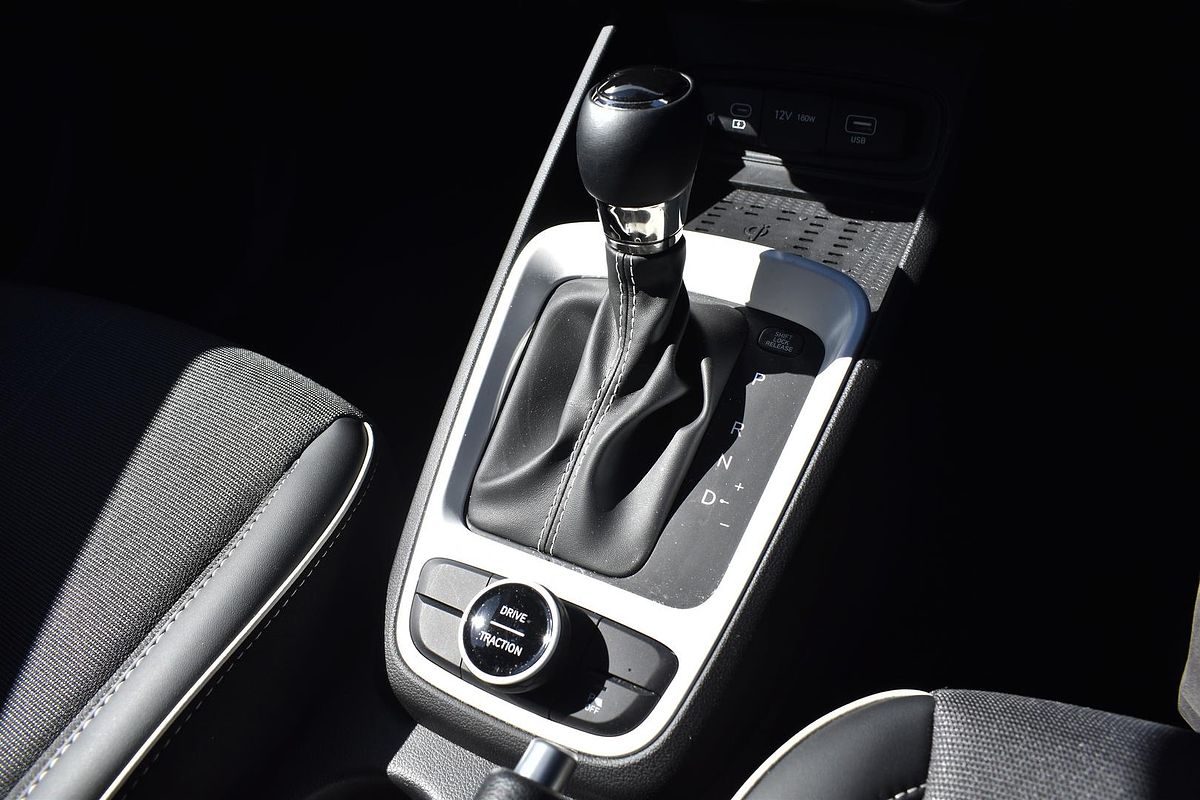 2025 Hyundai Venue Elite QX.V5