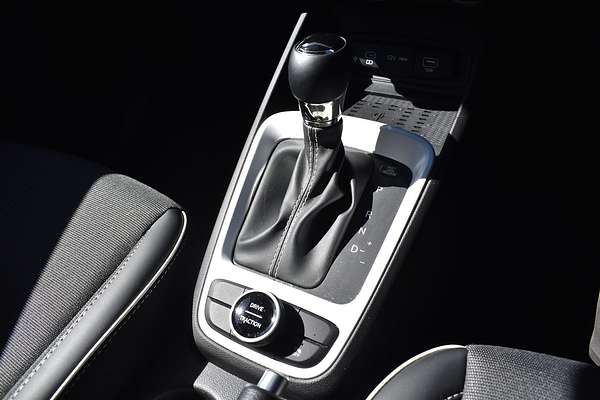 2025 Hyundai Venue Elite QX.V5