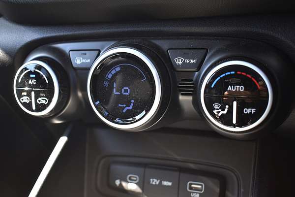 2025 Hyundai Venue Elite QX.V5