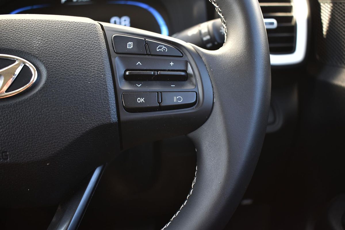 2025 Hyundai Venue Elite QX.V5