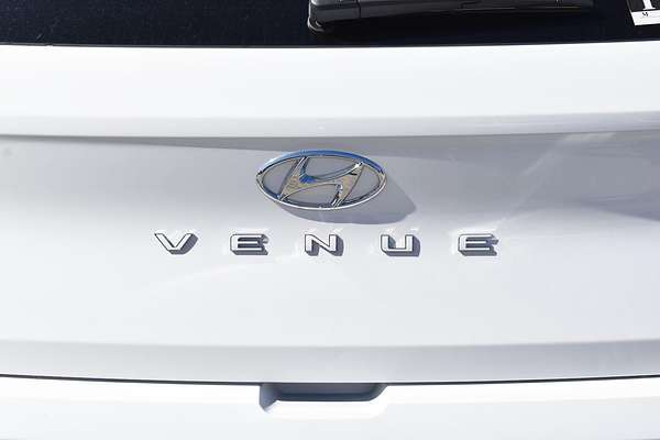 2025 Hyundai Venue Elite QX.V5