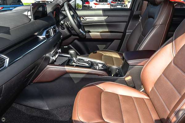 2025 Mazda CX-5 G25 Akera KF Series