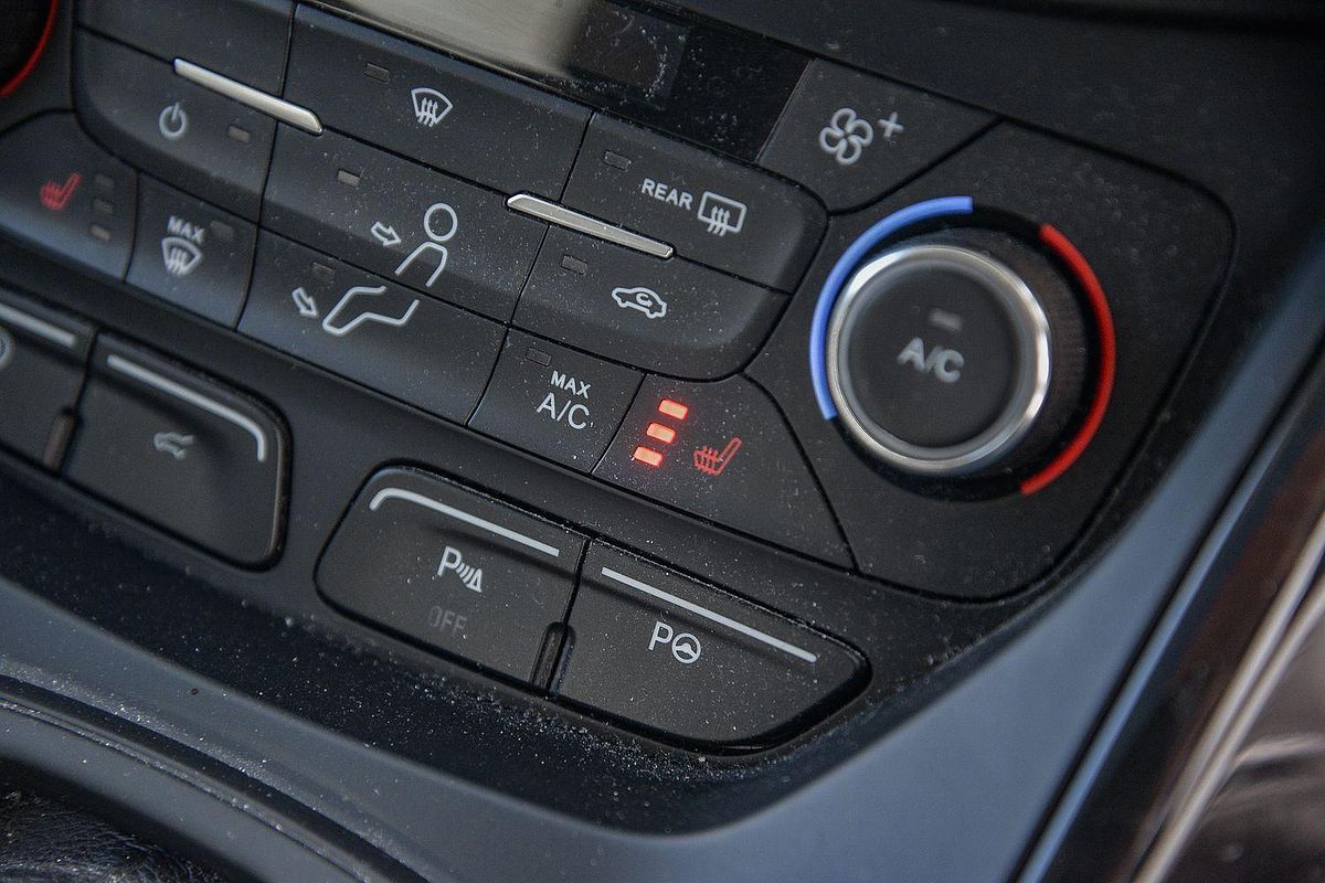 2017 Ford Escape Titanium ZG