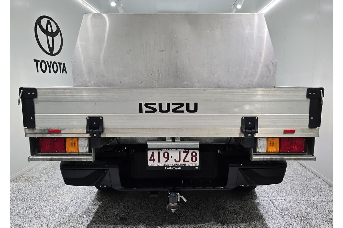 2023 Isuzu D-MAX SX High Ride Rear Wheel Drive