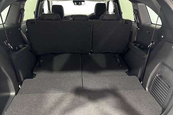 2025 Isuzu MU-X LS-U