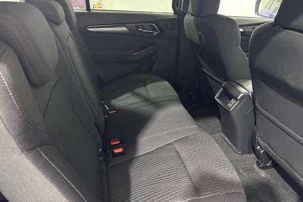 2025 Isuzu MU-X LS-U