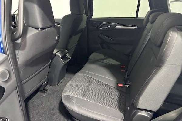 2025 Isuzu MU-X LS-U