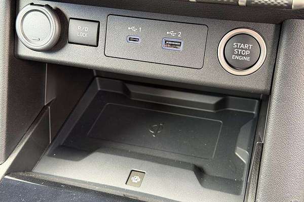 2025 Mitsubishi Triton GLS MV 4X4