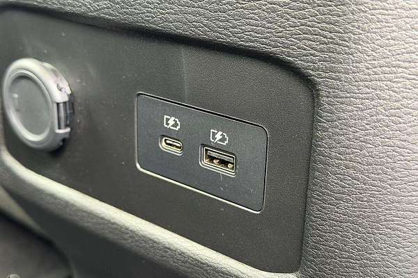 2025 Mitsubishi Triton GLS MV 4X4