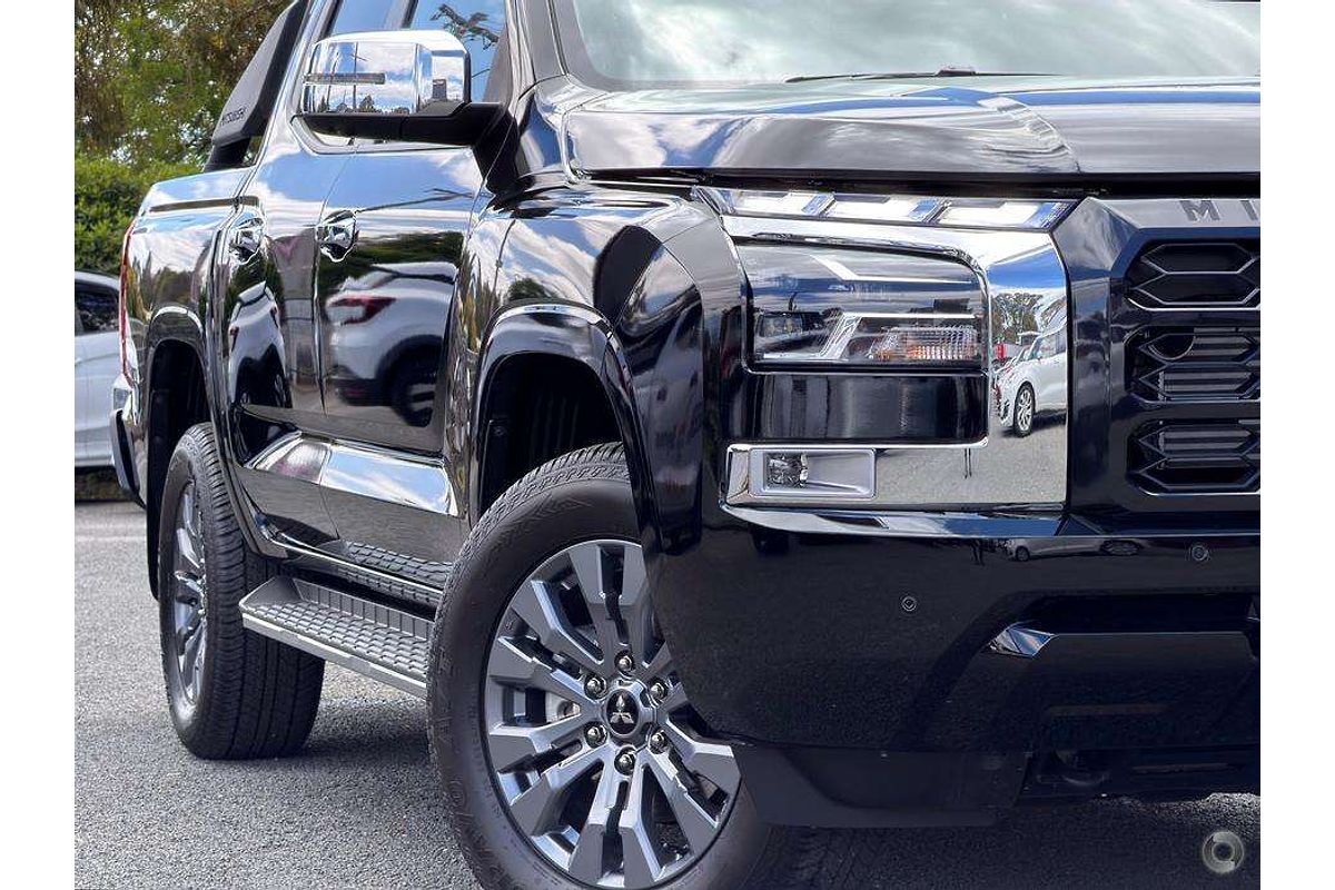 2025 Mitsubishi Triton GLS MV 4X4