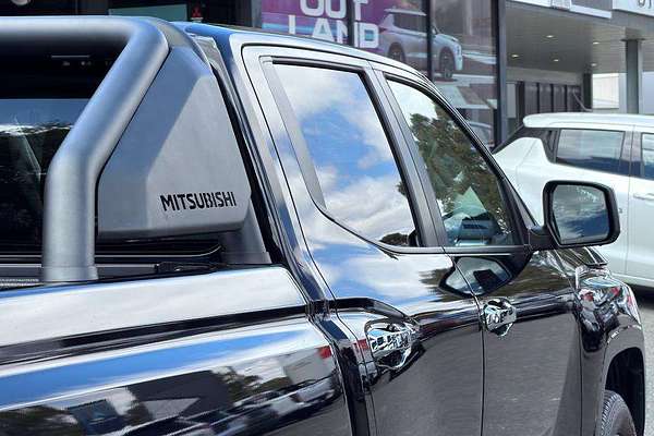 2025 Mitsubishi Triton GLS MV 4X4