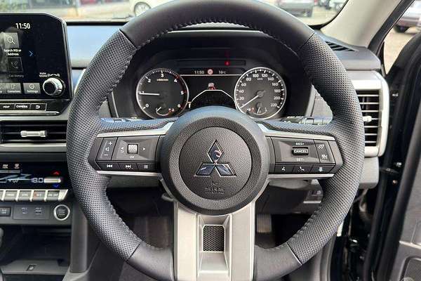 2025 Mitsubishi Triton GLS MV 4X4