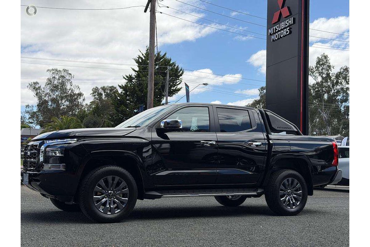 2025 Mitsubishi Triton GLS MV 4X4