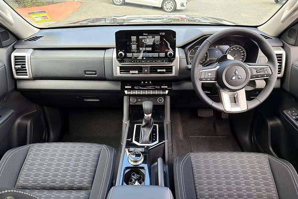 2025 Mitsubishi Triton GLS MV 4X4