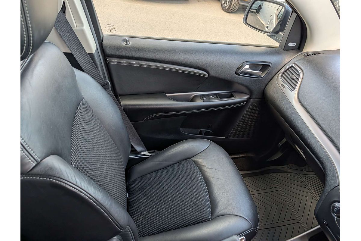 2014 Fiat Freemont Crossroad JF