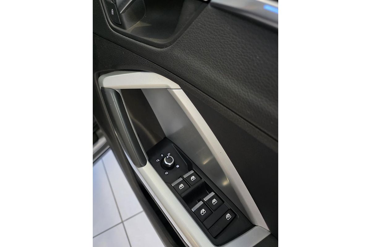 2020 Audi Q3 40 TFSI F3