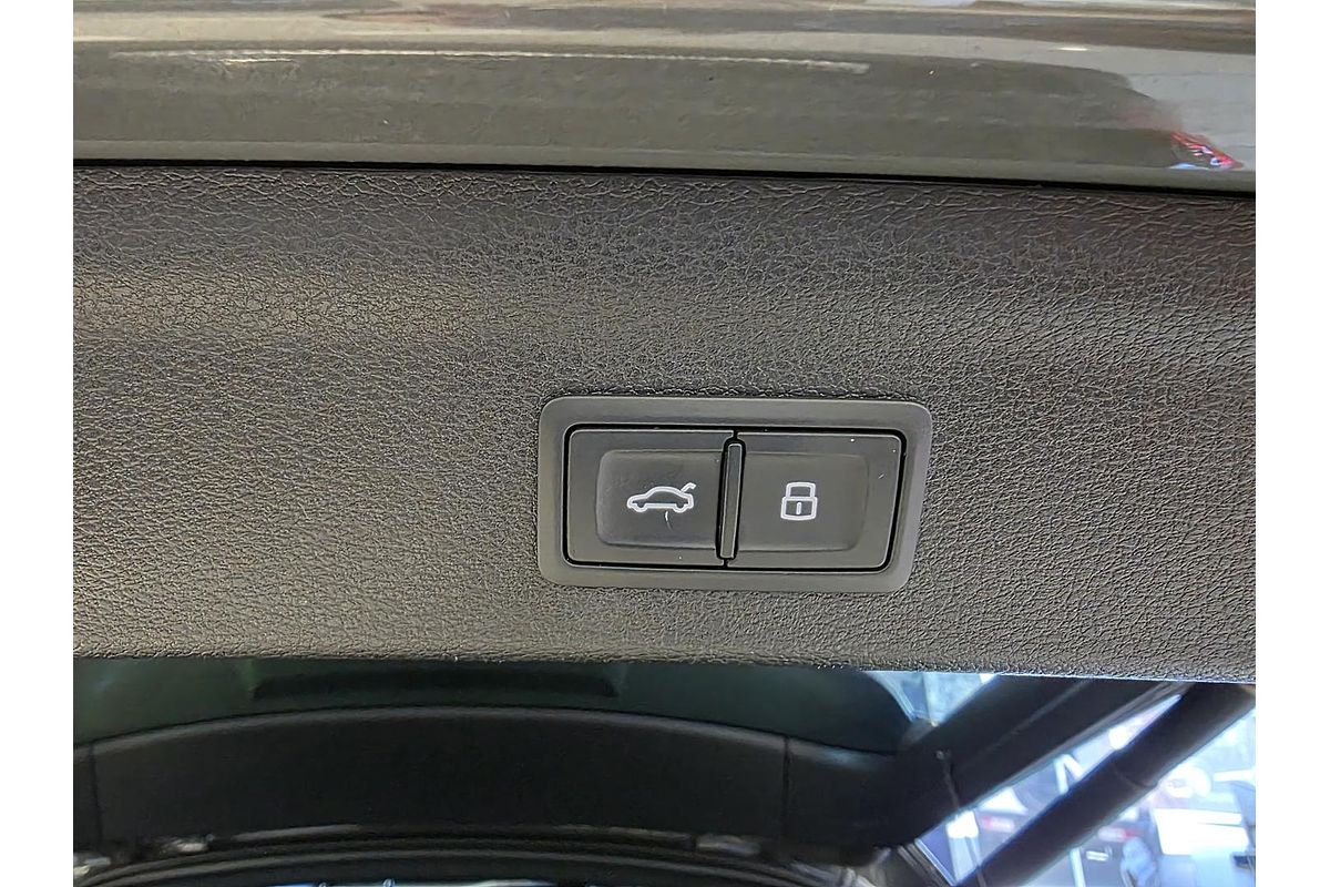 2020 Audi Q3 40 TFSI F3