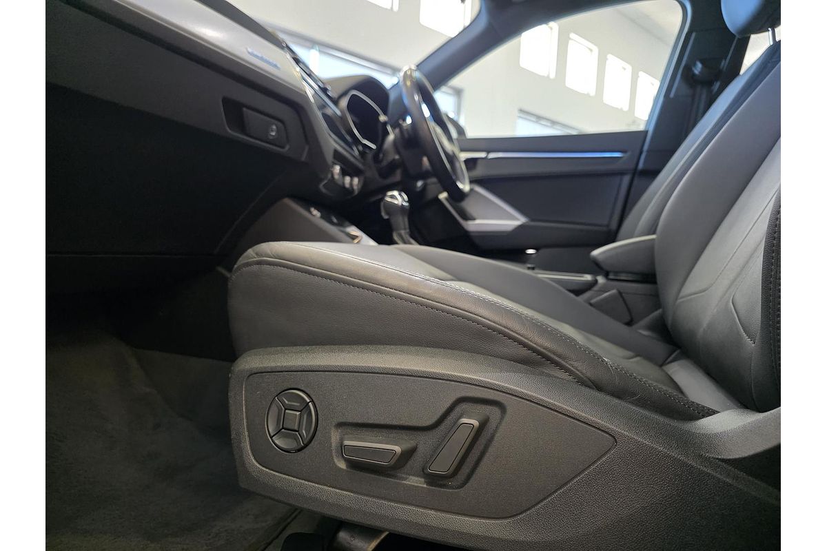 2020 Audi Q3 40 TFSI F3