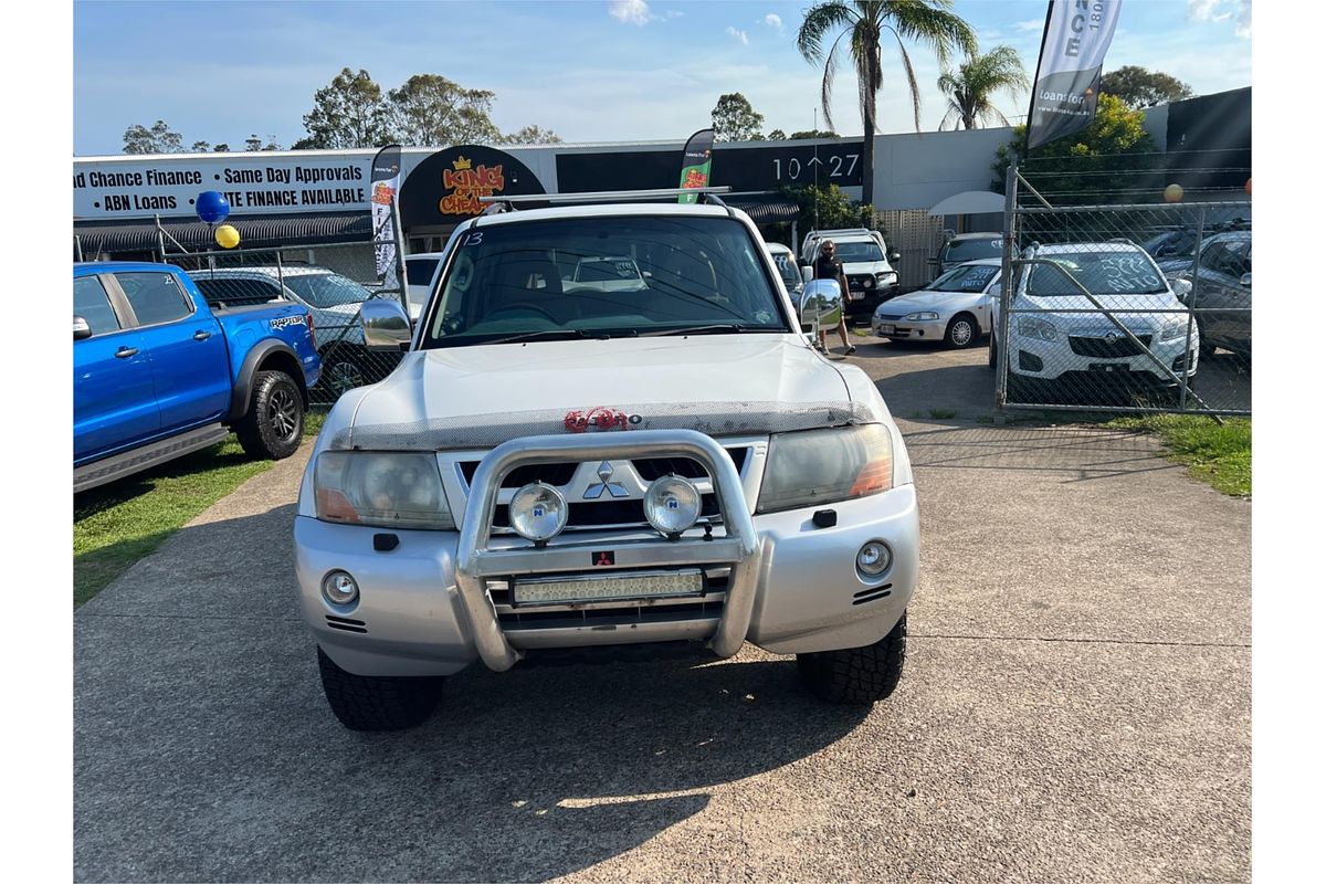 2005 Mitsubishi Pajero Exceed NP