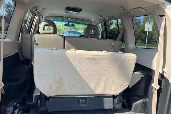 2005 Mitsubishi Pajero Exceed NP