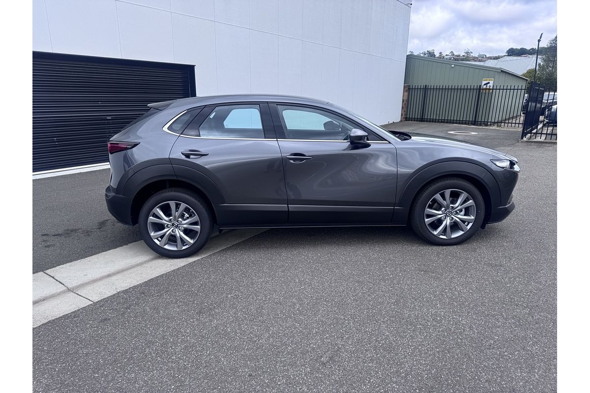Mazda CX-30 E 6AUTO WAGON G20 TOURING Mazda CX-30 E 6AUTO WAGON G20 TOURING
