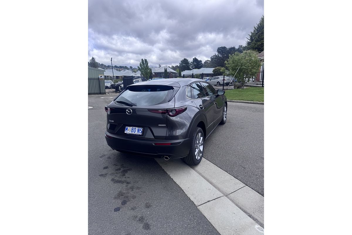 Mazda CX-30 E 6AUTO WAGON G20 TOURING Mazda CX-30 E 6AUTO WAGON G20 TOURING