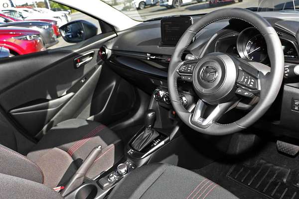 2025 Mazda 2 G15 Evolve DJ Series