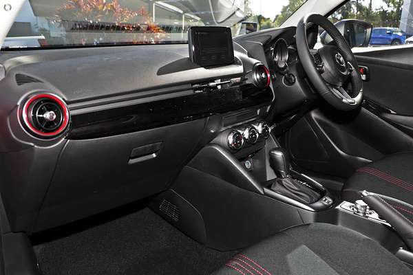 2025 Mazda 2 G15 Evolve DJ Series