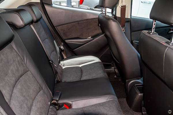 2025 Mazda 2 G15 GT DJ Series