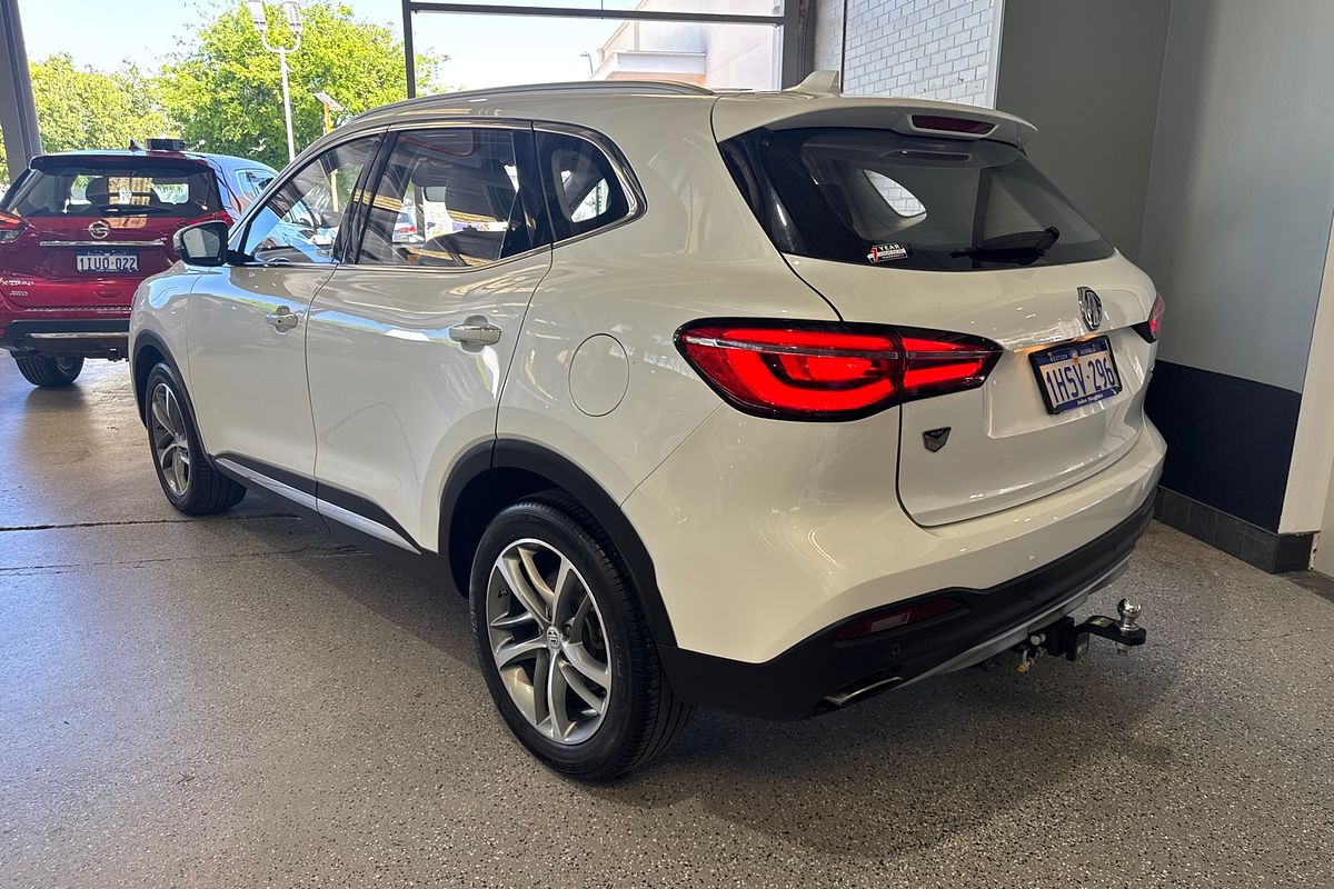 2022 MG HS Excite SAS23