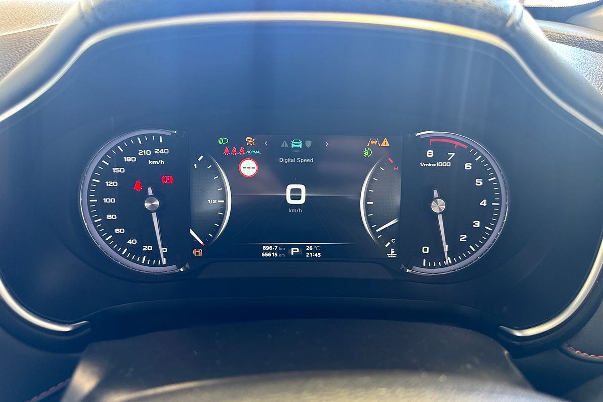 2022 MG HS Excite SAS23